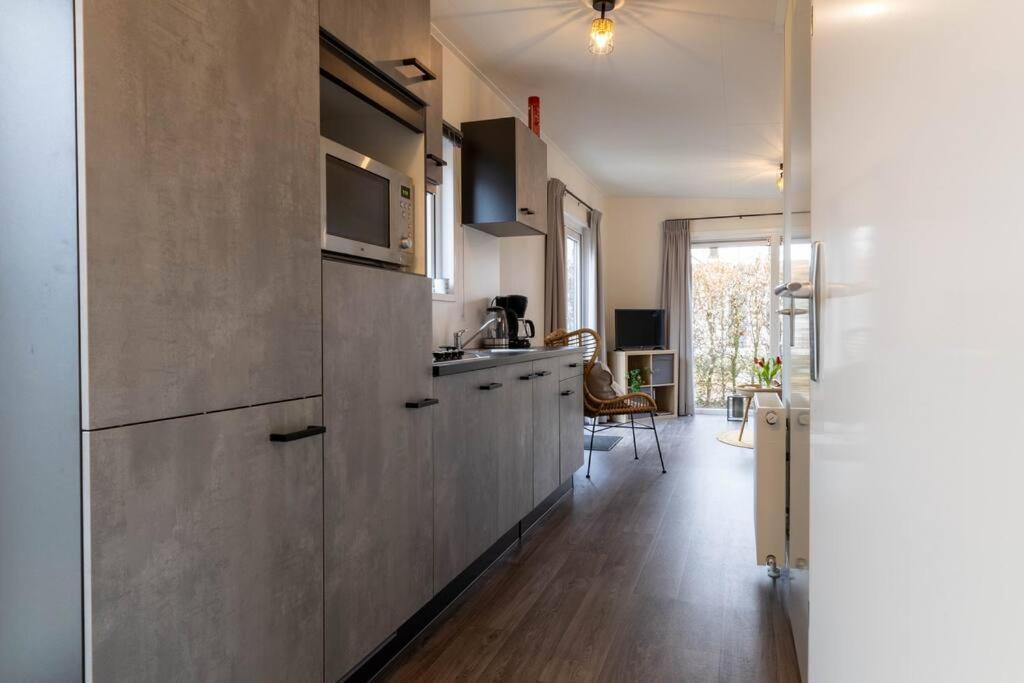 Gezellig Modern Chalet Midden Op De Veluwe เอเปอ ภายนอก รูปภาพ