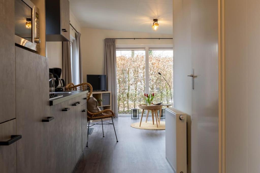 Gezellig Modern Chalet Midden Op De Veluwe เอเปอ ภายนอก รูปภาพ